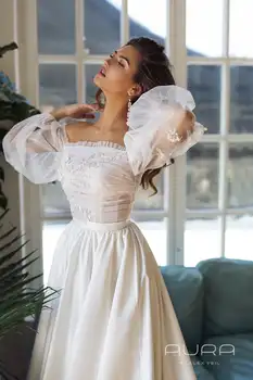 Linijos Boho Paplūdimys Vestuvių Suknelė Nėrinių Aplikacijos Satino Sluoksniuotos Rankovėmis Off Peties Elegantiškas Princesė 2021 Nuotakos Suknelės Dėvėti Verngo