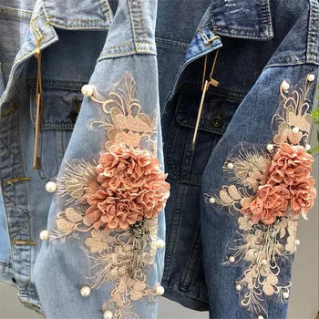 2019 m. rudenį moterys išsiuvinėti trimatis gėlių trumpas plauti ilgomis rankovėmis džinsinio striukė šviesiai mėlynos moterų džinsai striukė M131