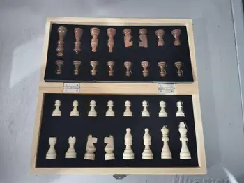 Mediniai Magnetiniai Šachmatai Nustatyti Aukštos Klasės Šeimos Žaidimas Lankstymo Tikrintuvas Valdybos Medžio masyvo Vienetų Dėlionės Žaidimai Šachmatai 29*29 CM šachmatų lenta