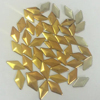 500PCS/LOT 6*12mm Aukso Rombo /Rhombus Formos Hot fix Smeigės Butas Atgal Geležies Rhinestuds Metallic šilumos perdavimo marškinėliai